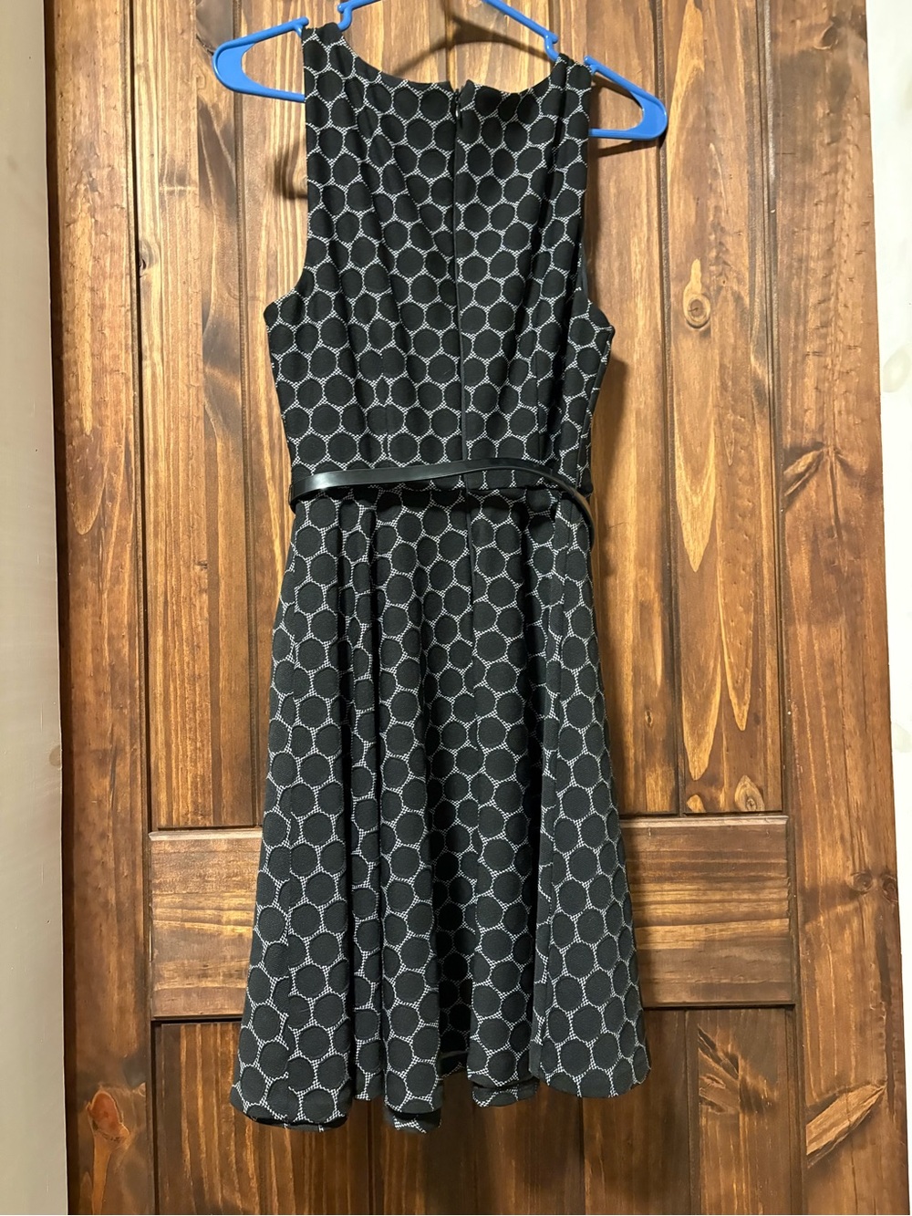 Elle Black Dress with Gray Circle Pattern - Picture 2 of 2